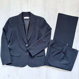 Calvin Klein women’s 2-piece pantsuit 🔷